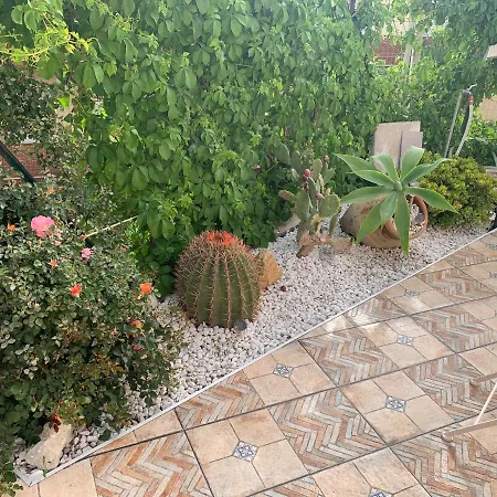 Maresa Bed & Breakfast Realmonte